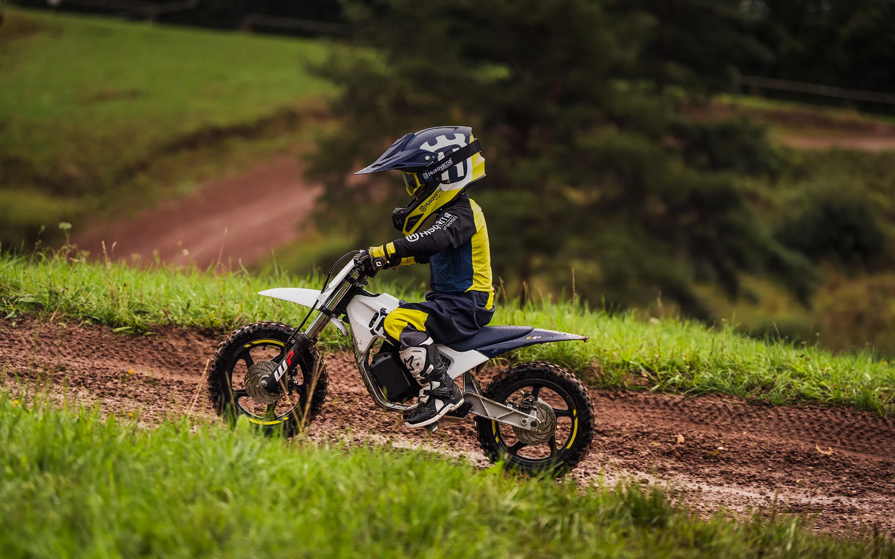 Husqvarna EE 2 em utilização